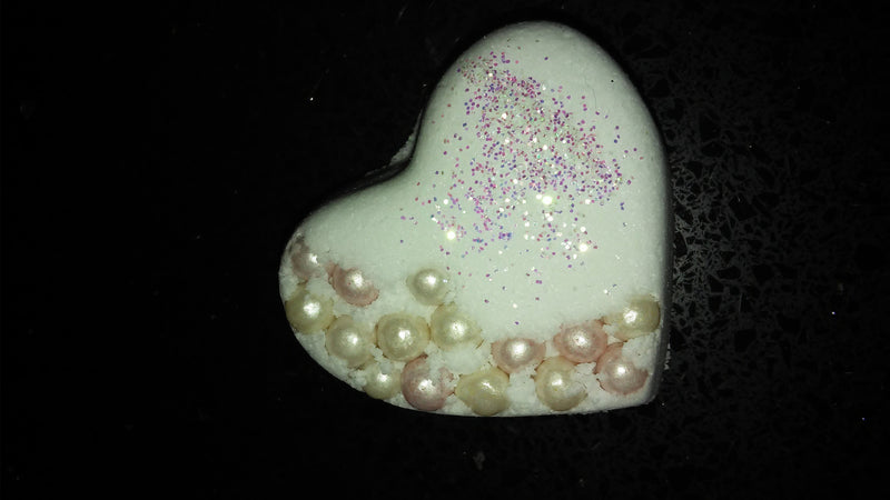 BATH BOMB MAKING WORKSHOP ON 4TH MARCH IN LIVERPOOL