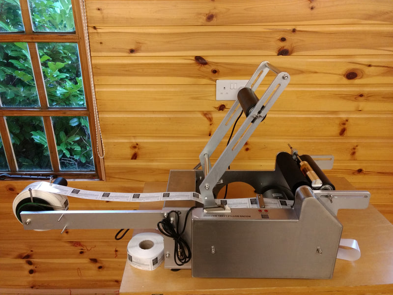 NEW LABELLING MACHINE